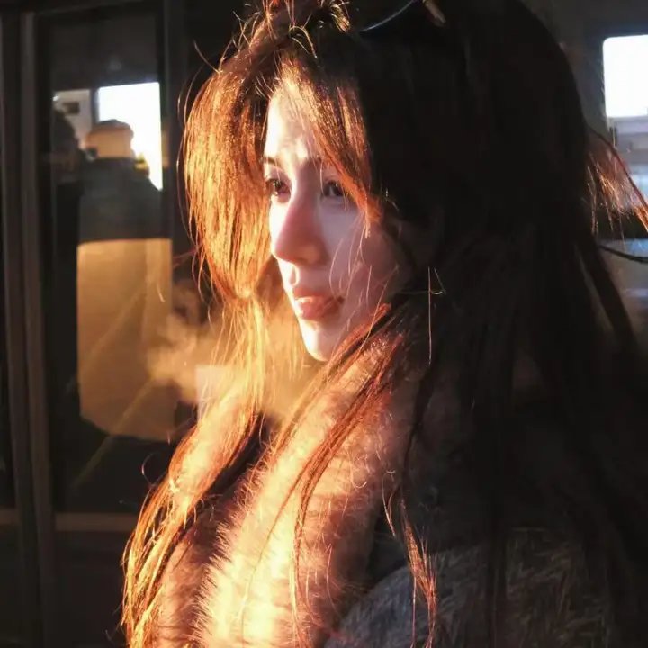 借王#东京电视台 海报